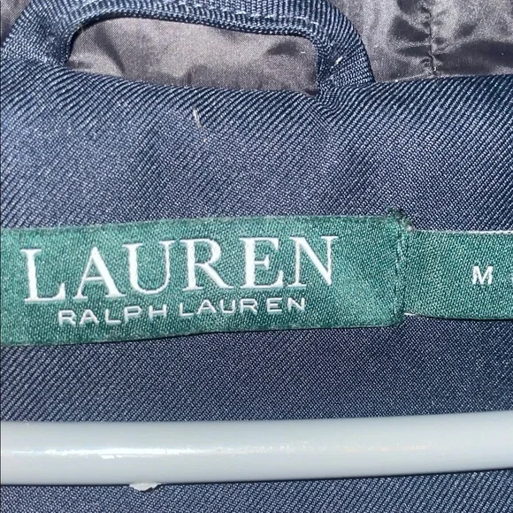 Woman long Navy Puffer Jacket keep you warm - Picture 4 of 8